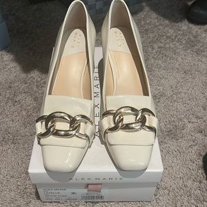 Lavelle Chain Block Heel Pumps Cream and Gold Gorgeous! Size 8 New